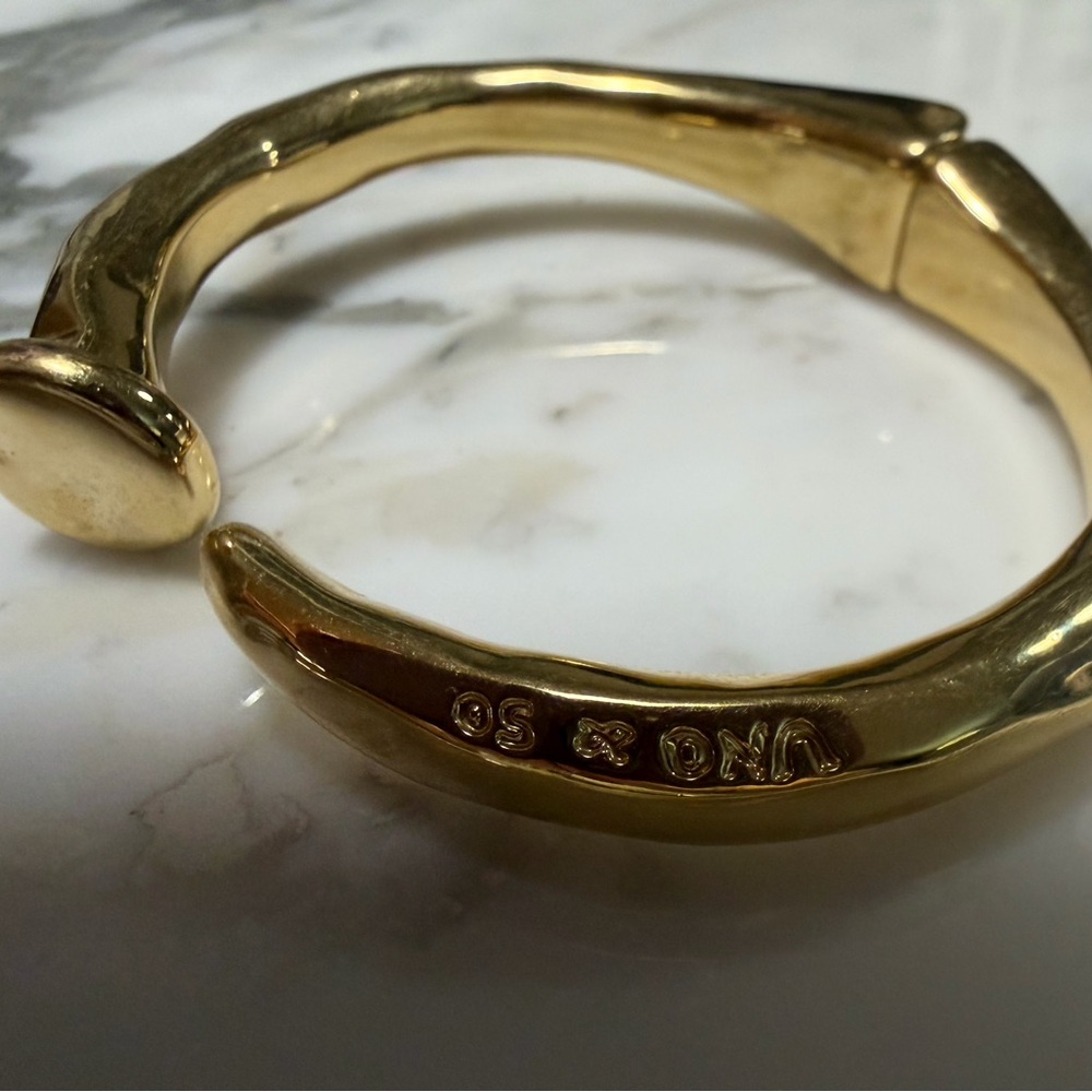 UNO de 50 Gold Open Cuff Bracelet